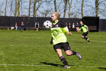 Bild 252 - Frauen SV Frisia 03 Risum Lindholm - Heider SV : Ergebnis: 8:0